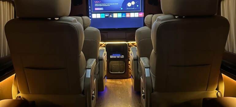 Sewa Hiace Premio di Jakarta Paling Recomended