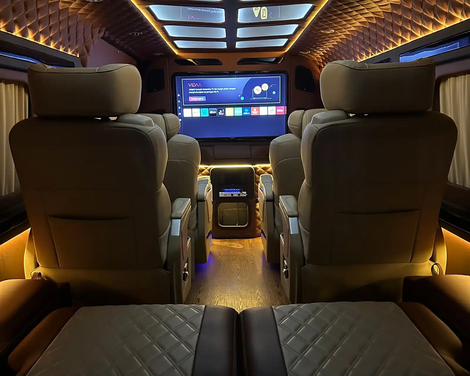 kursi rental hiace premio